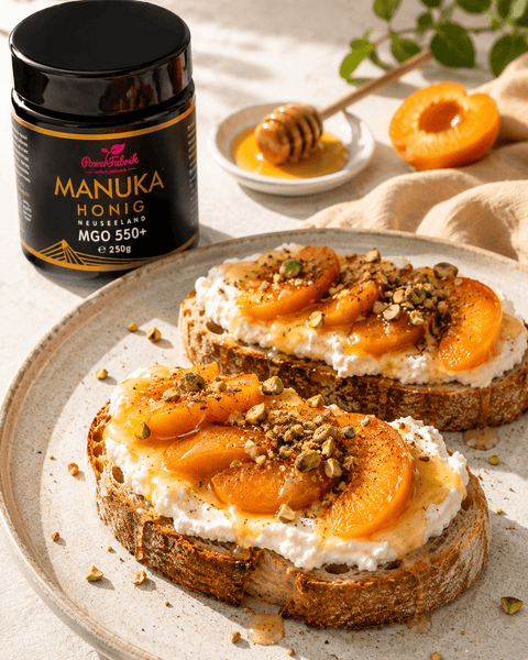 Ricotta-Aprikosen-Toast mit Manuka Honig - PowerFabrik